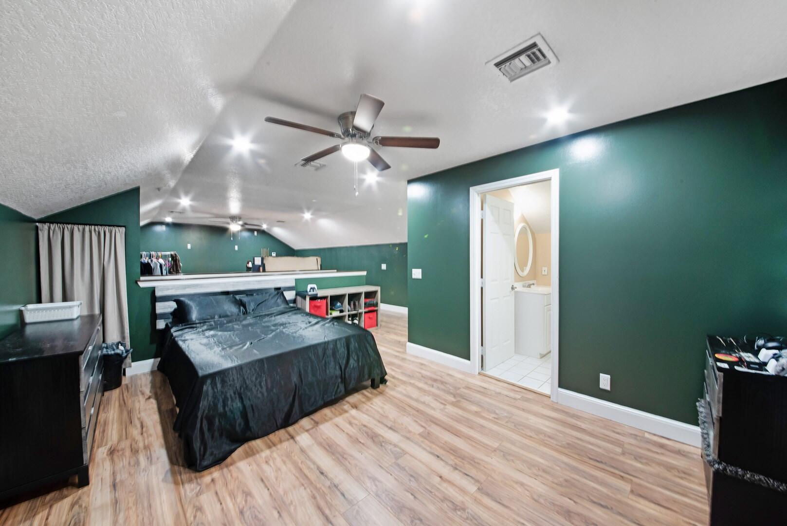 196 Bilbao Street, Royal Palm Beach