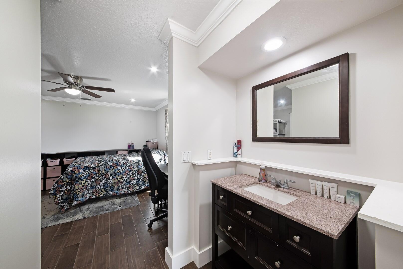 196 Bilbao Street, Royal Palm Beach