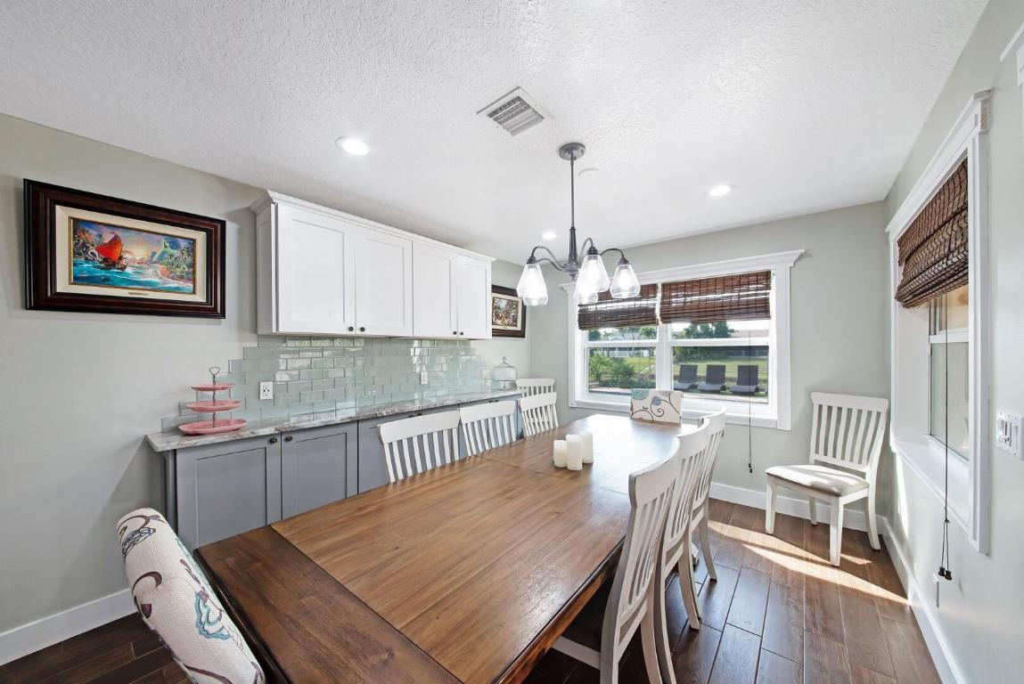 196 Bilbao Street, Royal Palm Beach