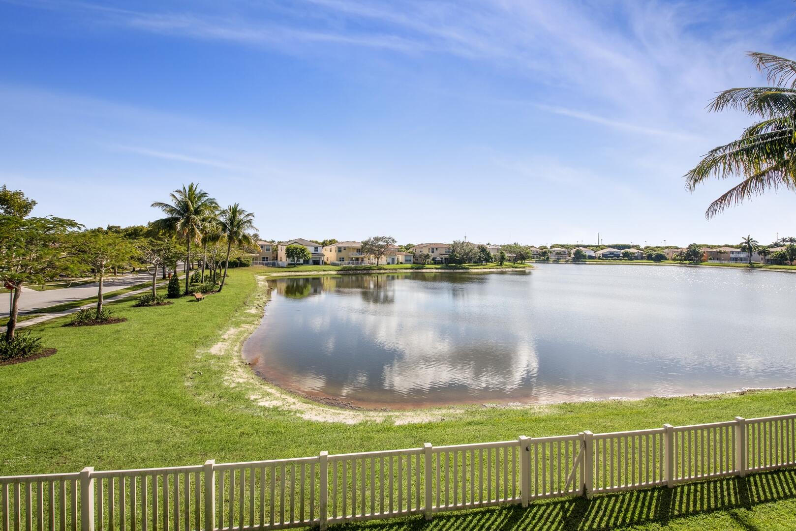 2735 Shaughnessy Drive, Wellington