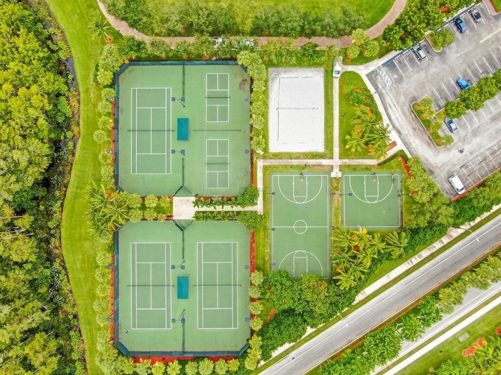 2735 Shaughnessy Drive, Wellington