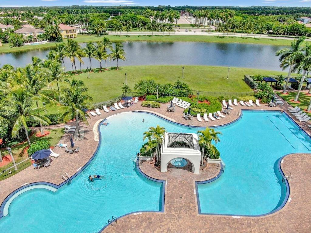 2735 Shaughnessy Drive, Wellington