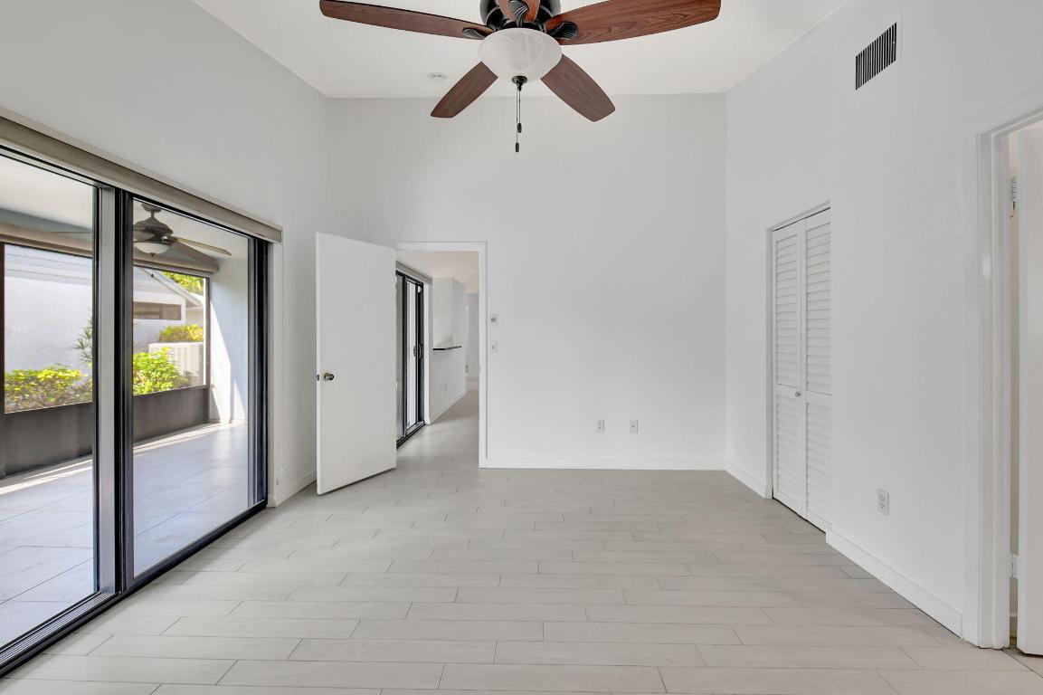 1205 NW 25th Lane, Delray Beach