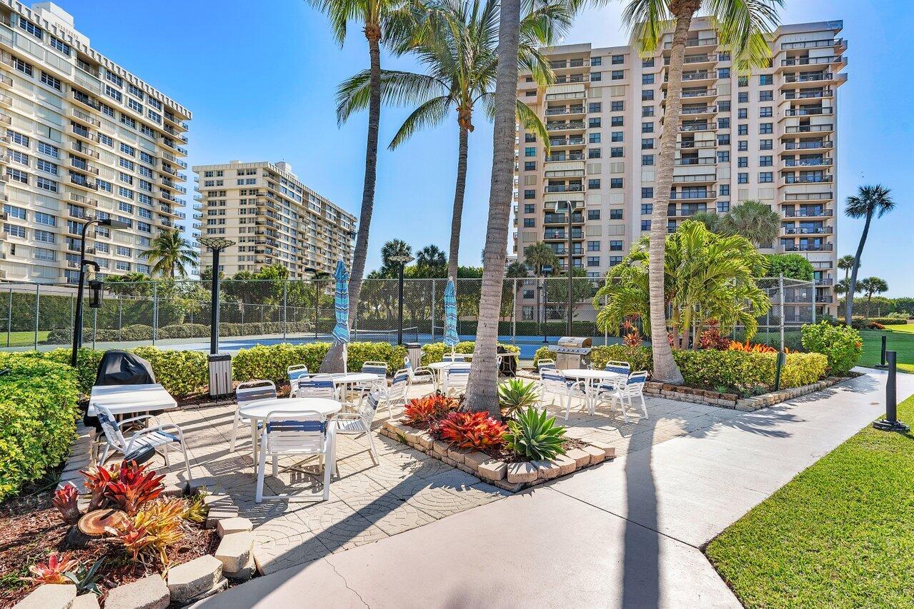 2003 N Ocean Boulevard 1105