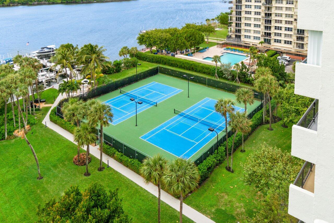 2003 N Ocean Boulevard 1105