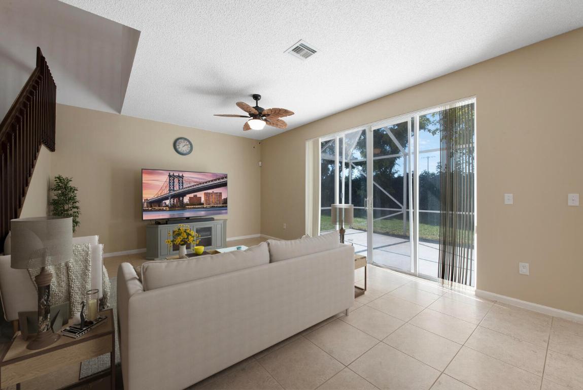 1595 Briar Oak Drive, Royal Palm Beach