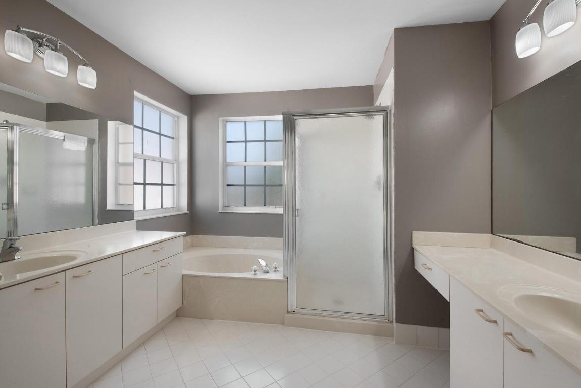 1595 Briar Oak Drive, Royal Palm Beach