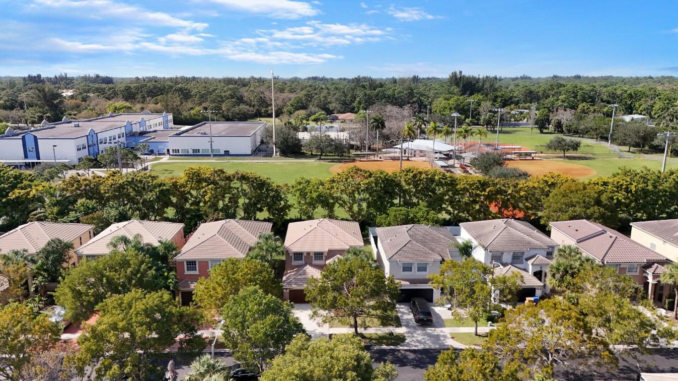 1595 Briar Oak Drive, Royal Palm Beach