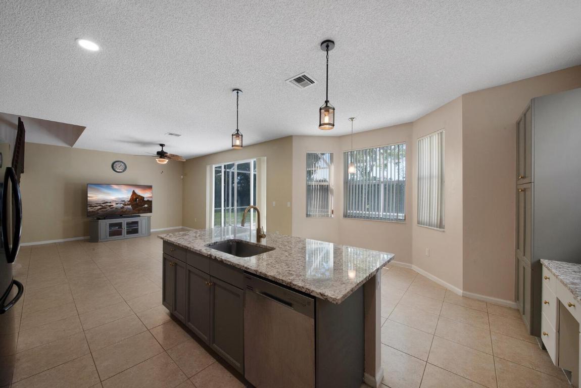 1595 Briar Oak Drive, Royal Palm Beach
