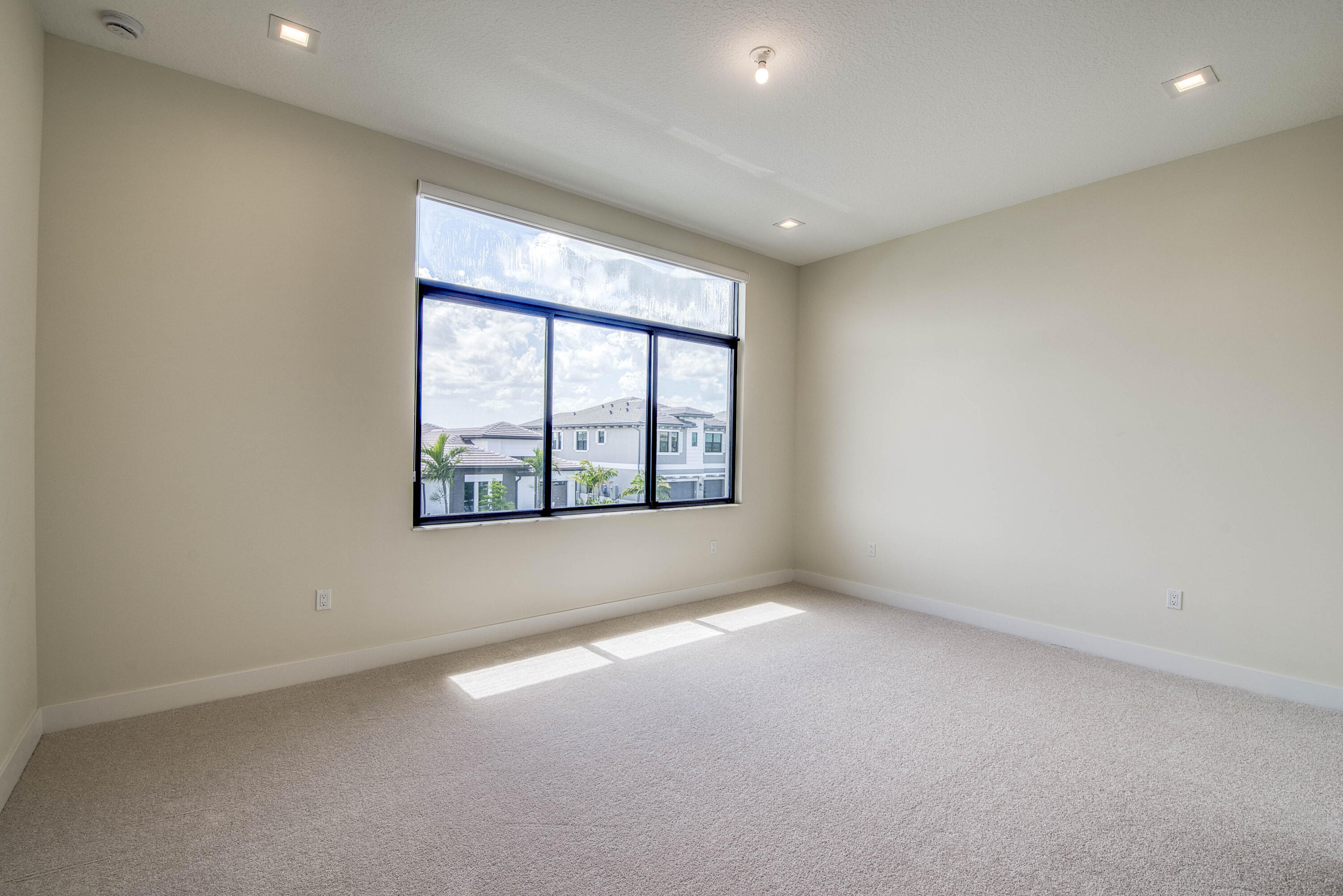 10040 Heron Flock Drive