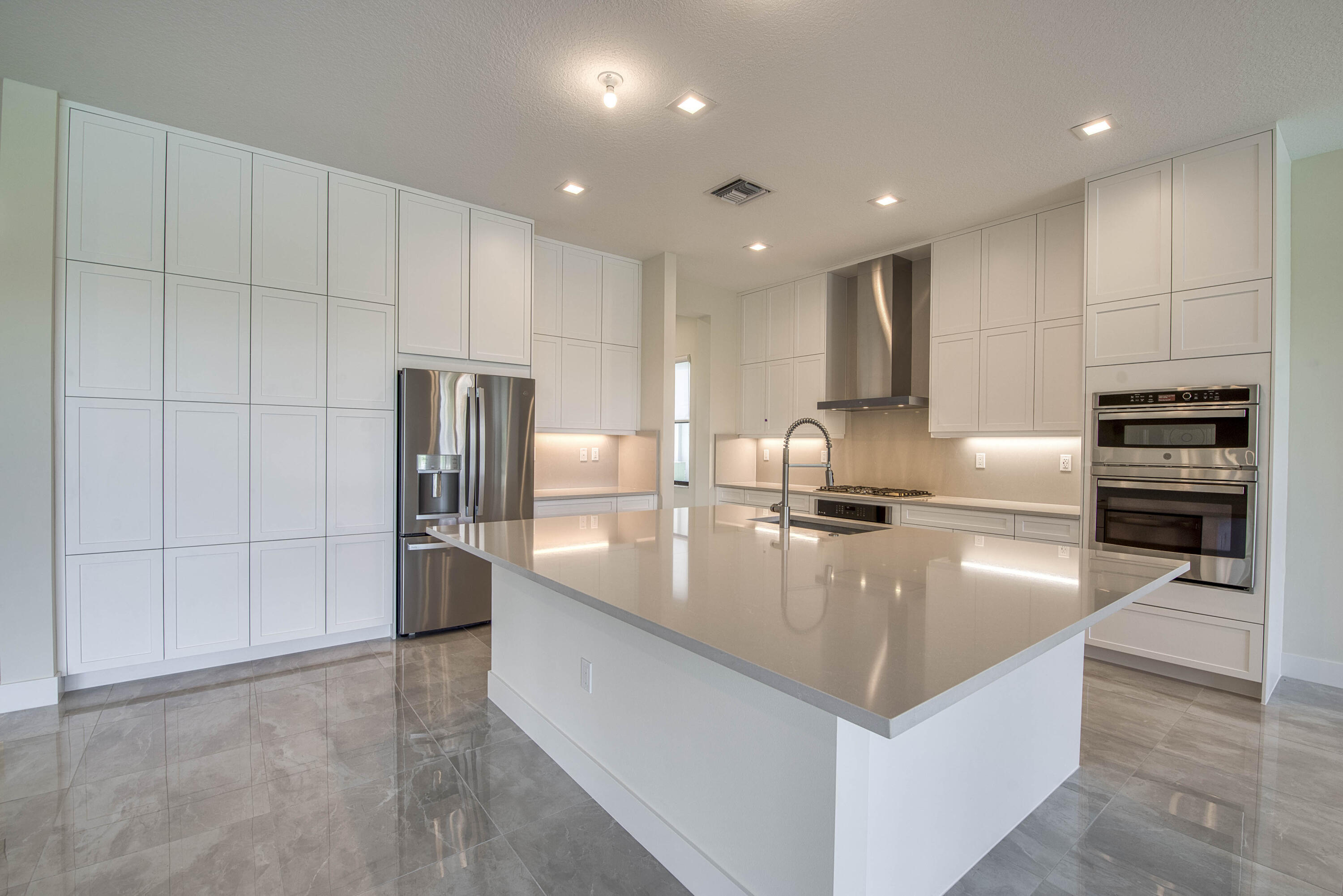 10040 Heron Flock Drive