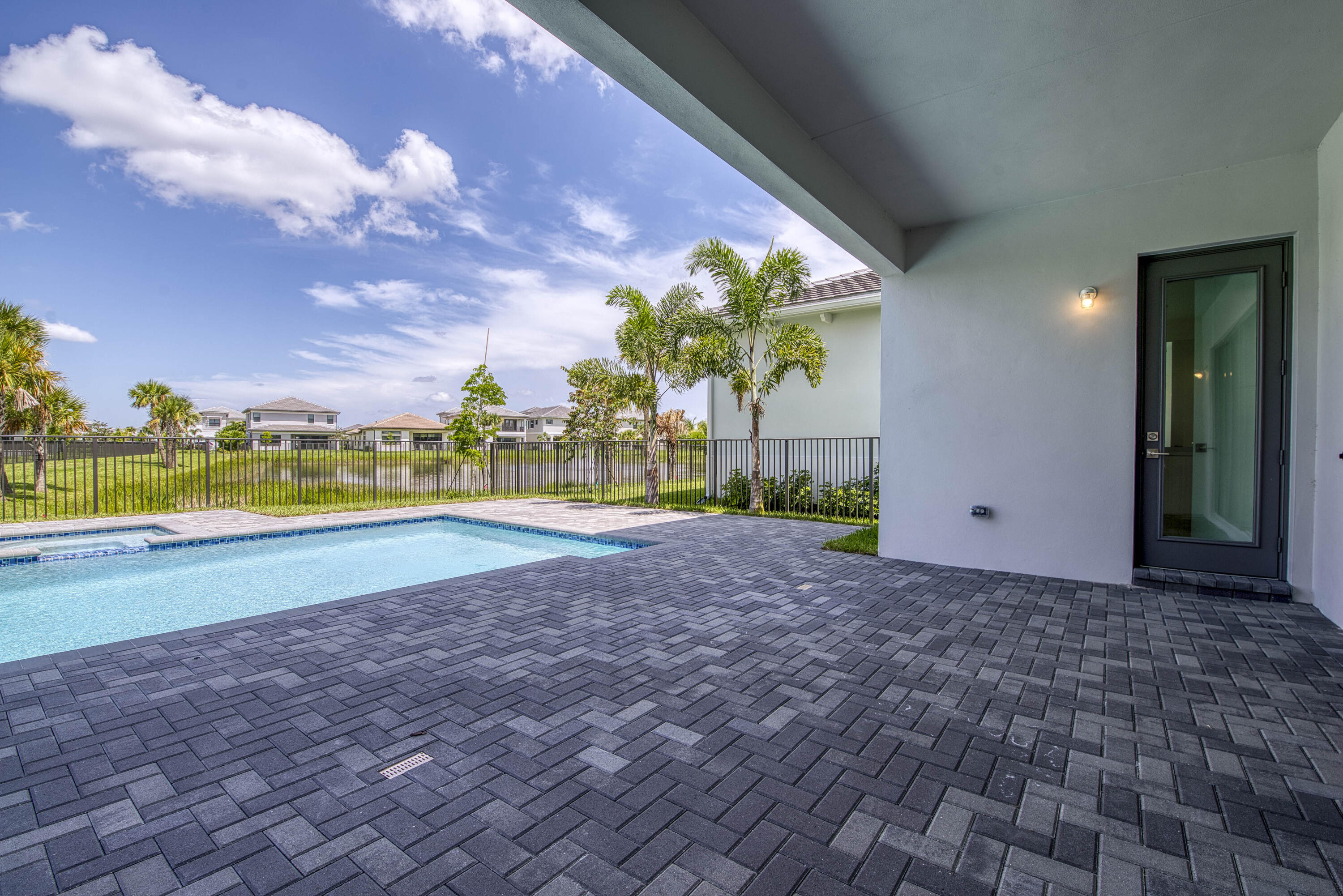 10040 Heron Flock Drive
