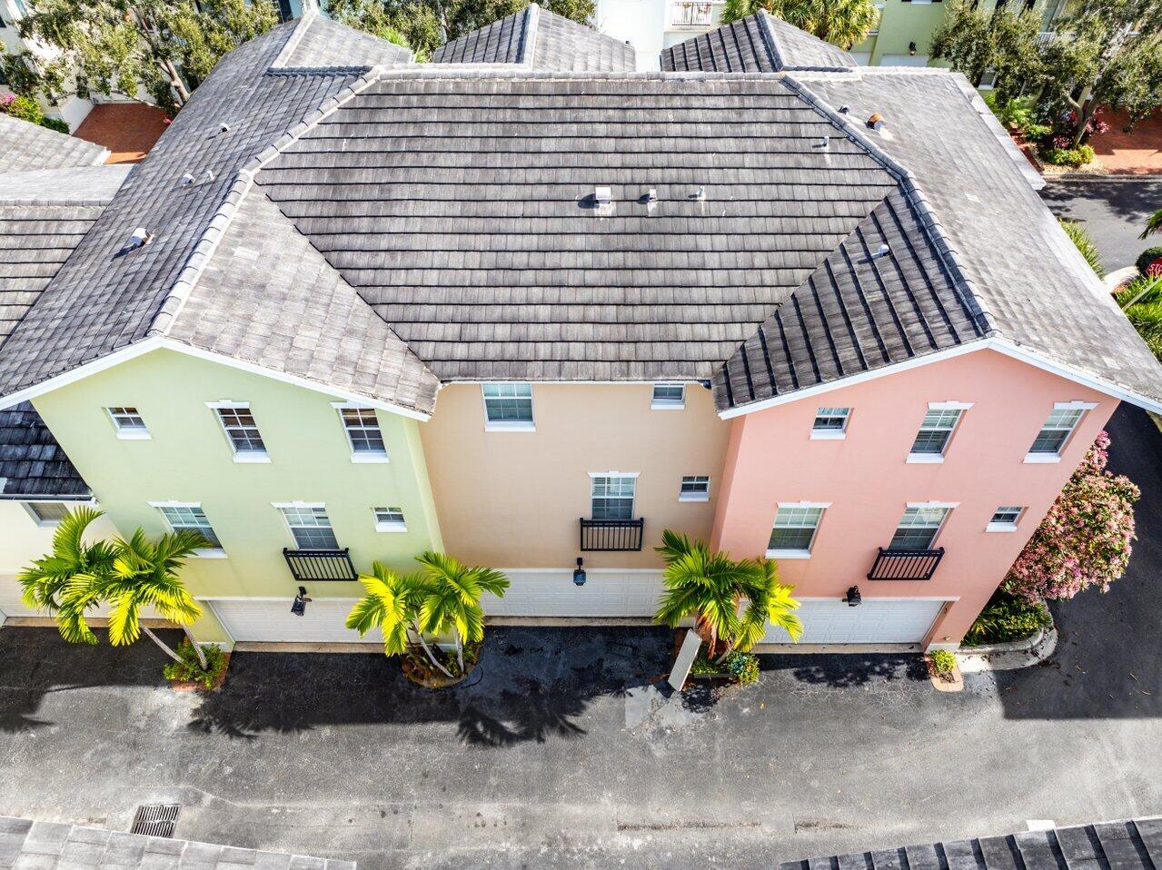 1034 E Heritage Club Circle