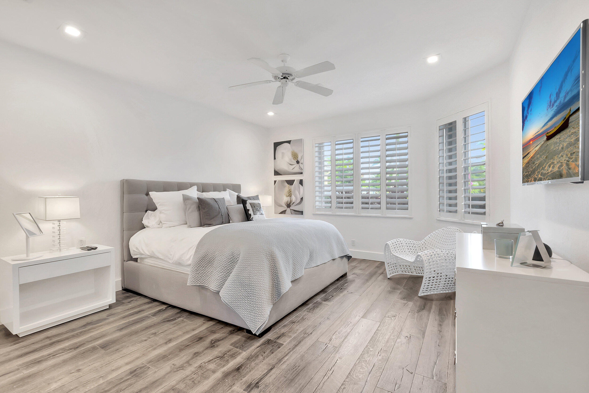 3597 NW Clubside Circle