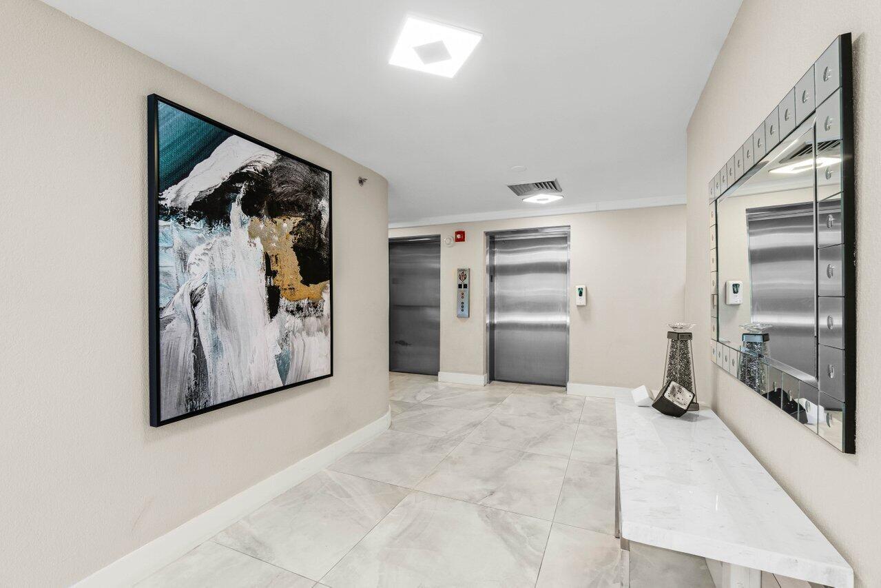 1975 Bridgewood Drive