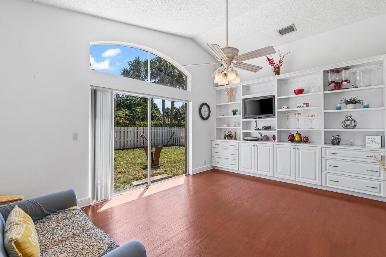 5169 Prairie Dunes Village Circle