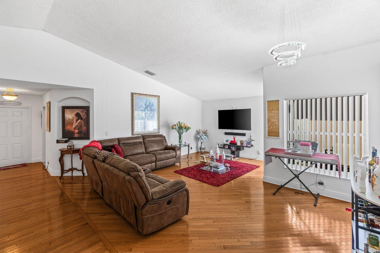 5169 Prairie Dunes Village Circle