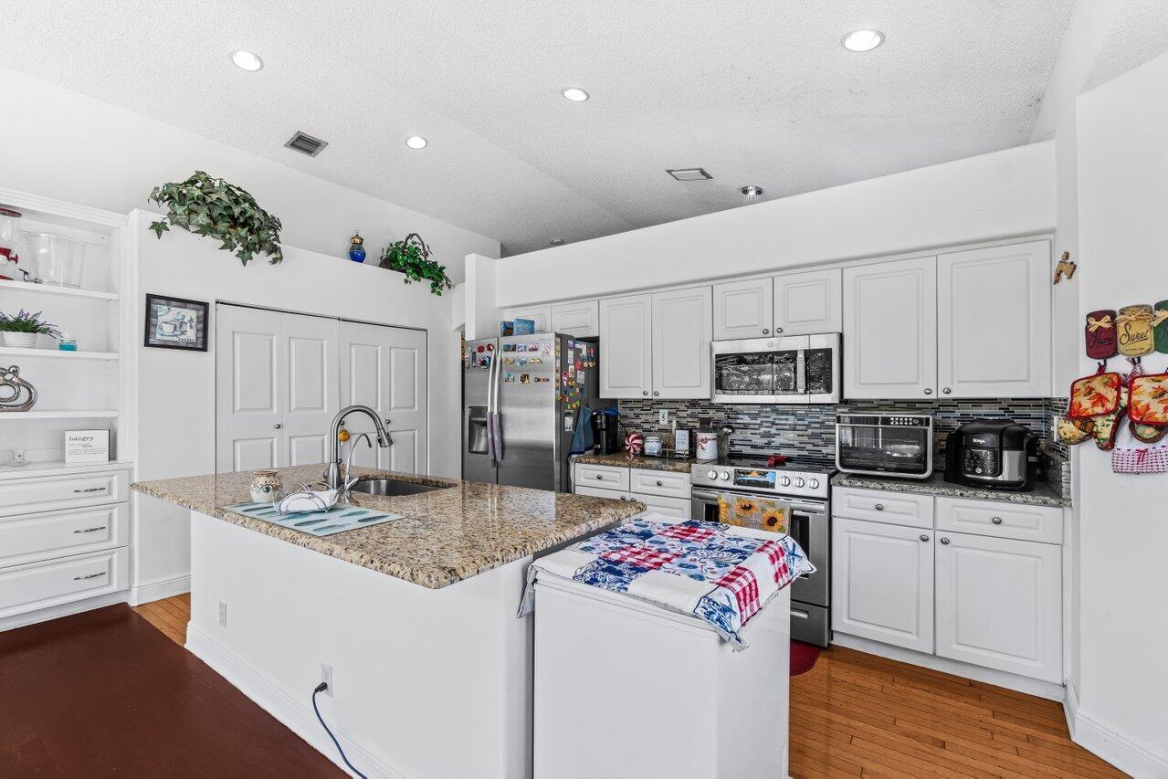 5169 Prairie Dunes Village Circle