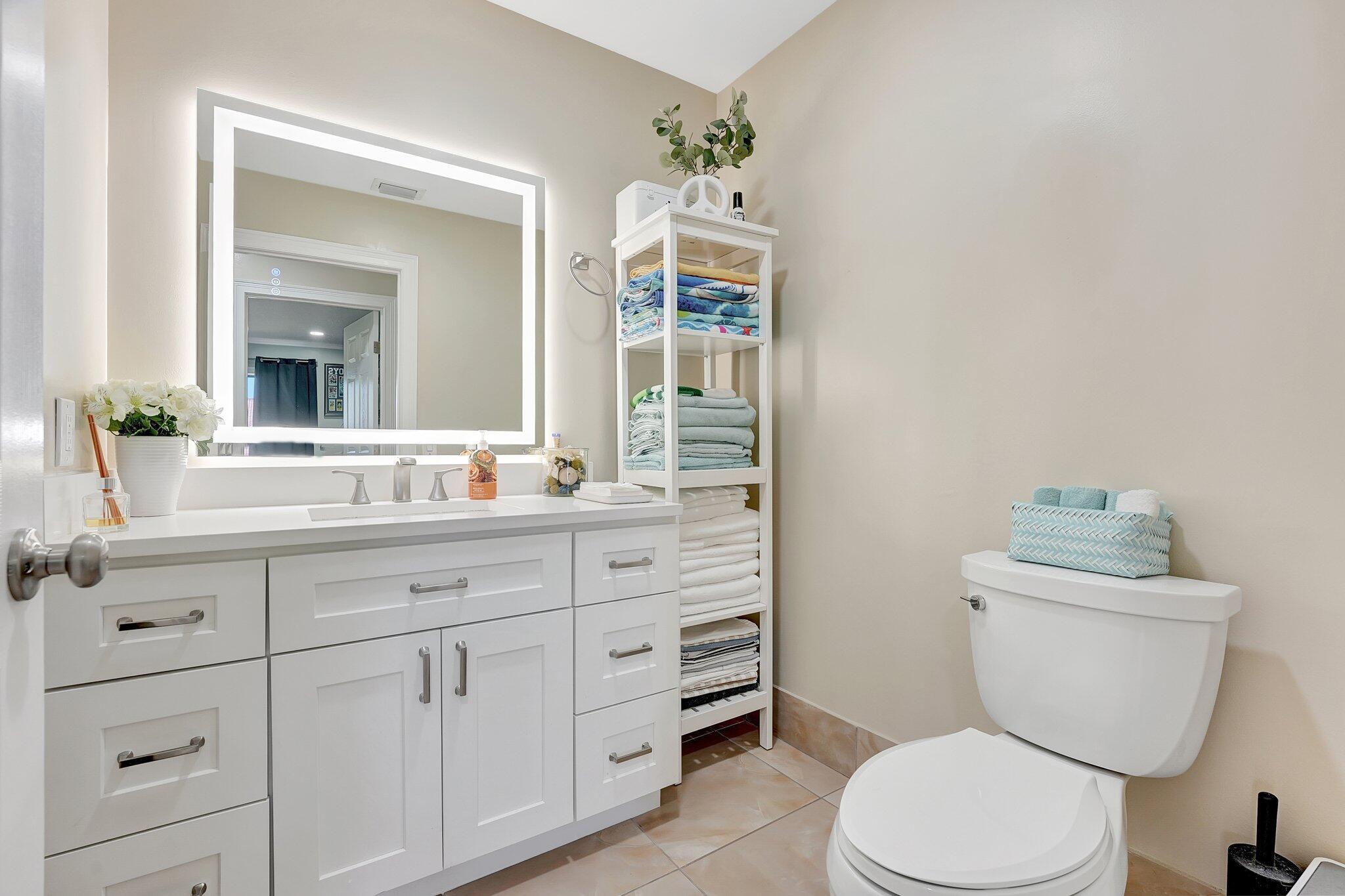 11660 Island Lakes Lane