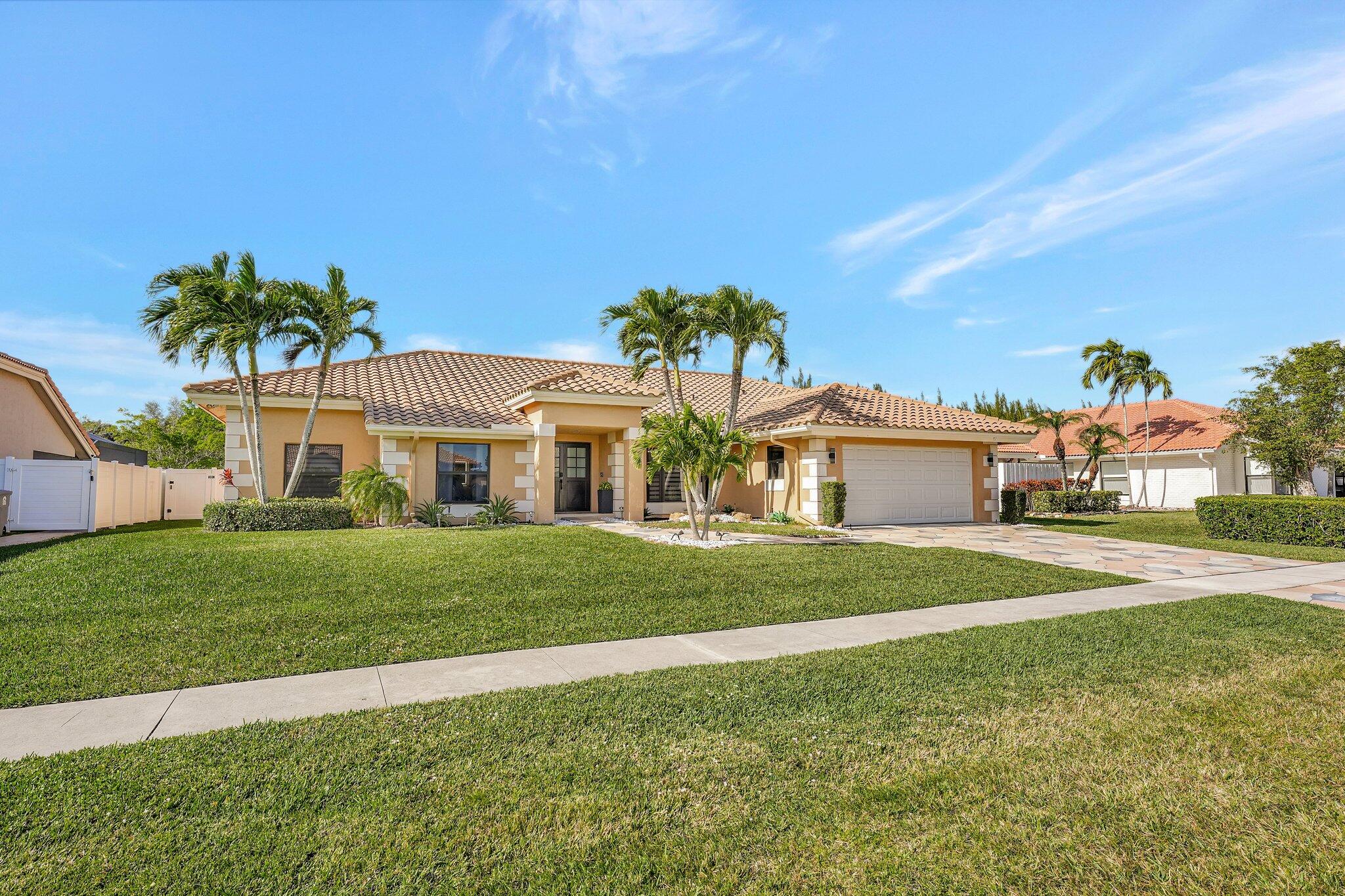 11660 Island Lakes Lane