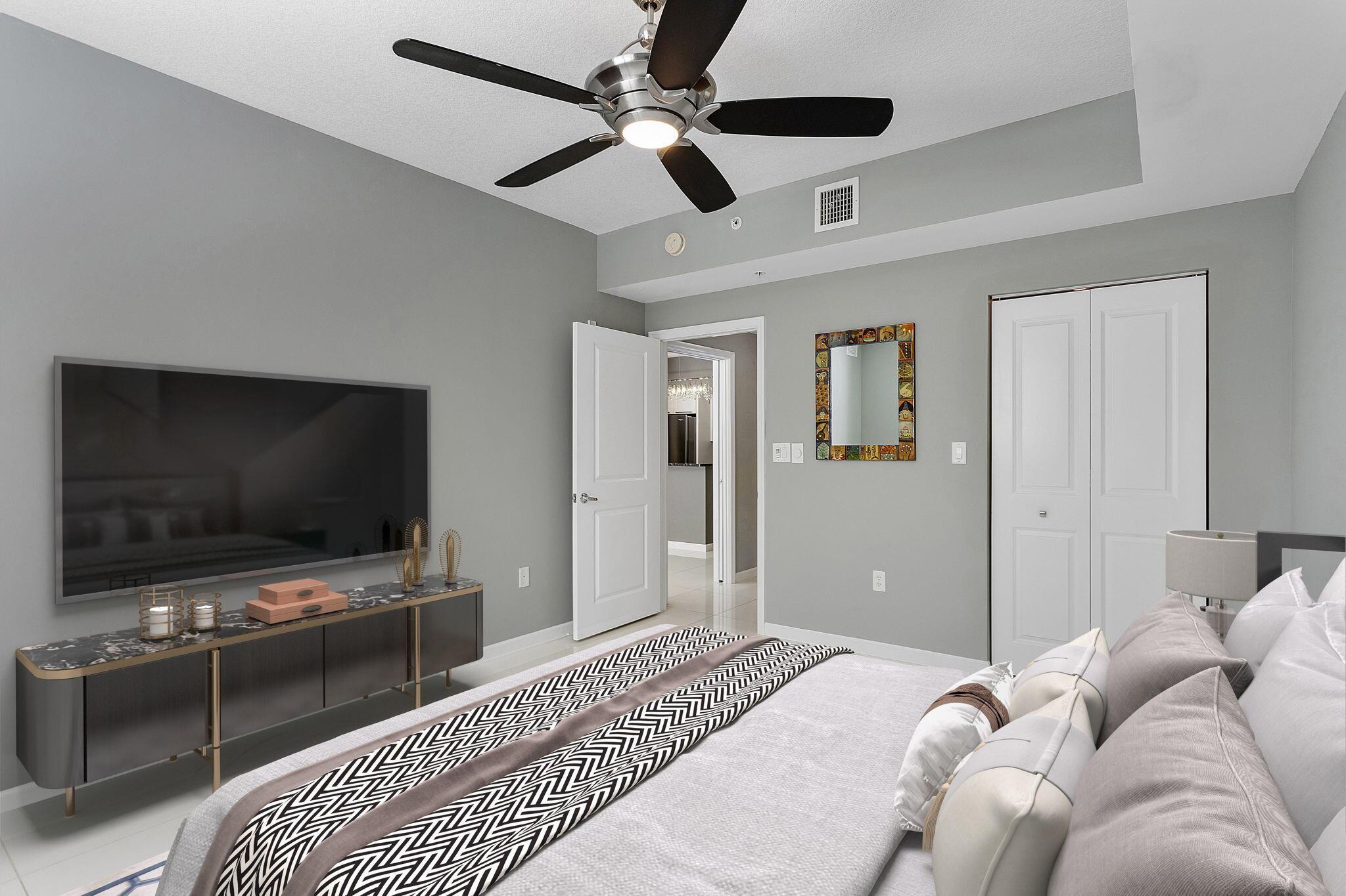 235 NE 1st Street 314