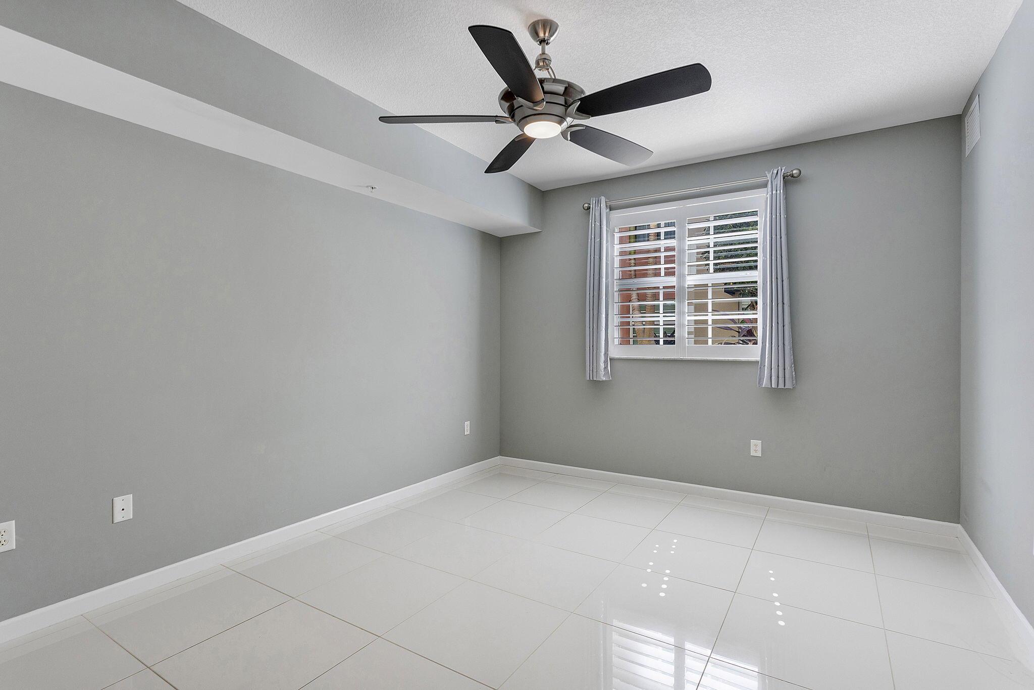 235 NE 1st Street 314