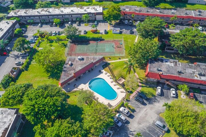 9338 SW 3rd Street 511