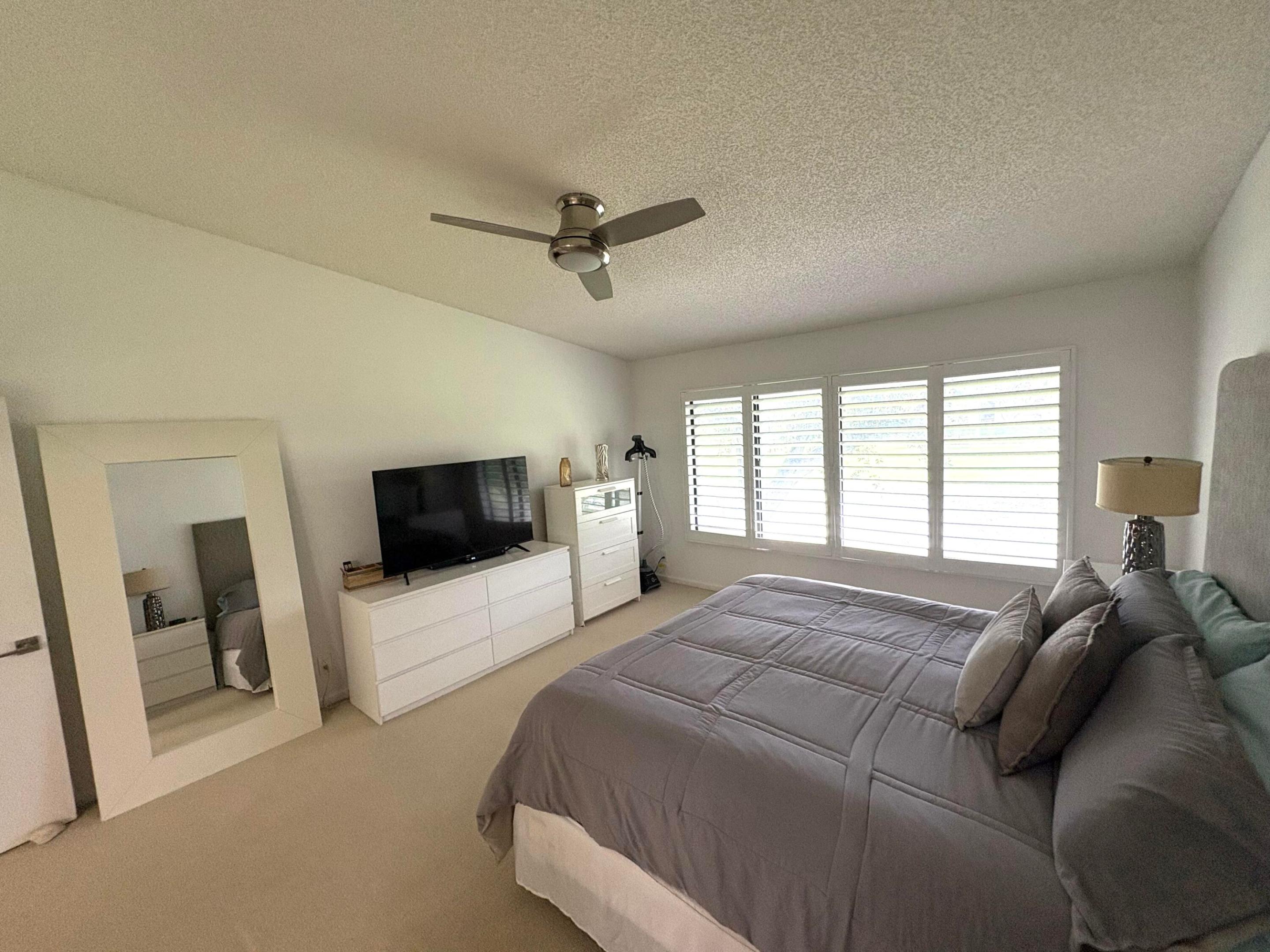 15314 Strathearn Drive, 11603