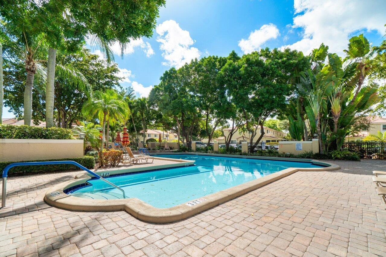 3422 Deer Creek Palladian Circle