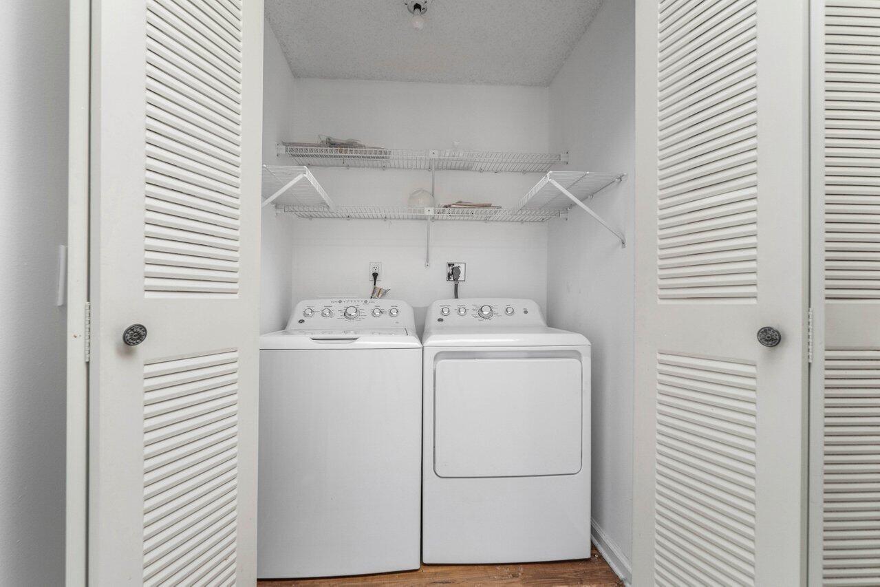 3422 Deer Creek Palladian Circle