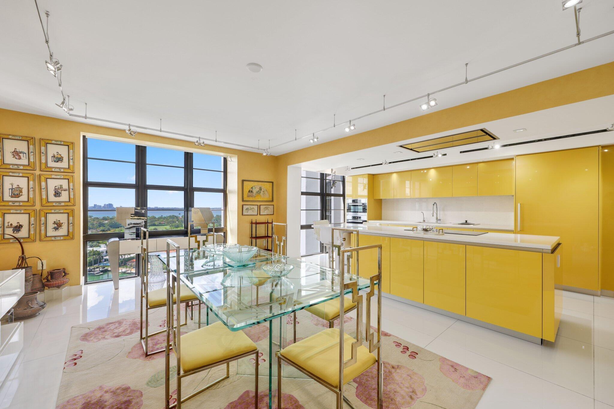 5500 Collins Avenue 1704