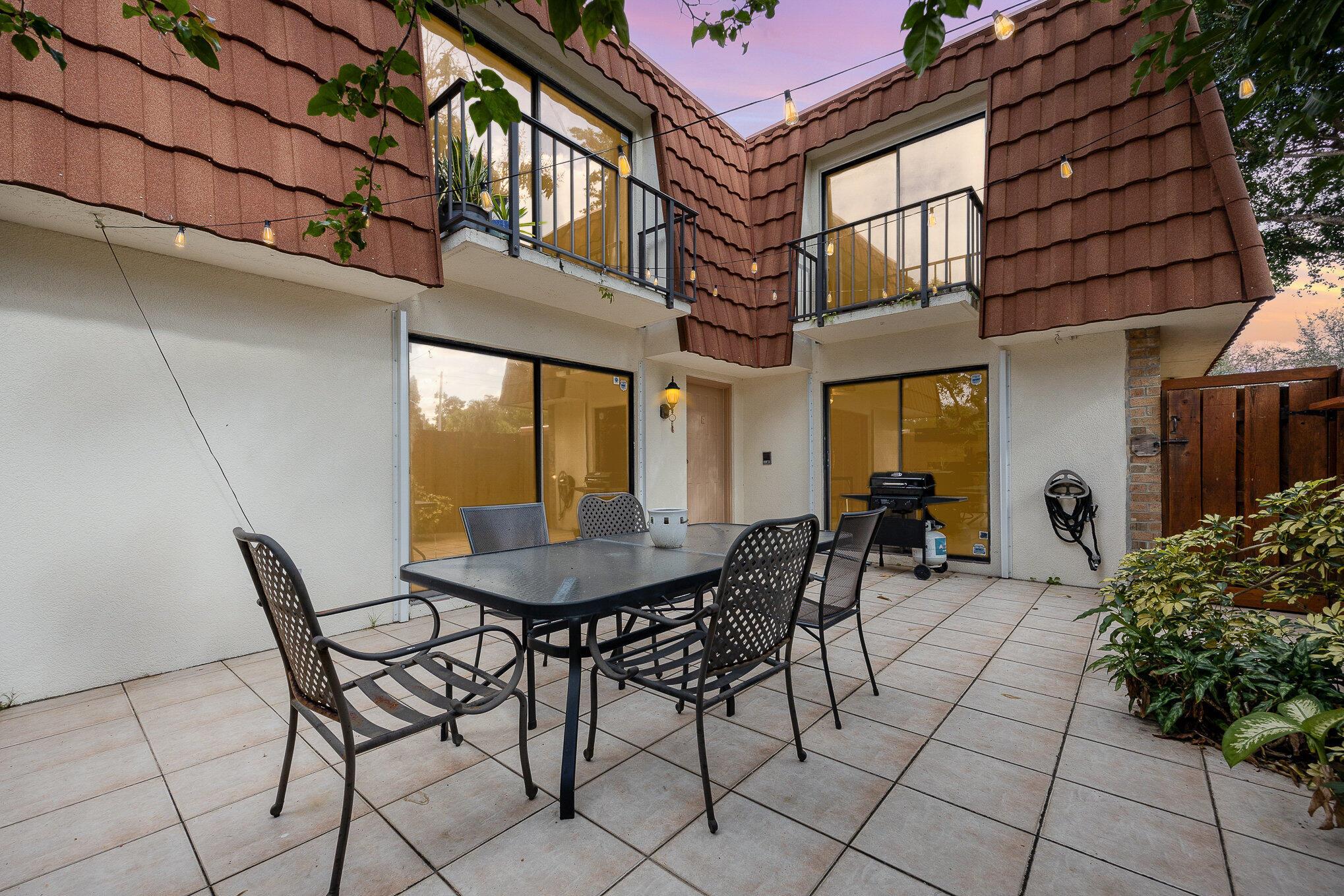 3305 Spanish Wells Drive 41-B