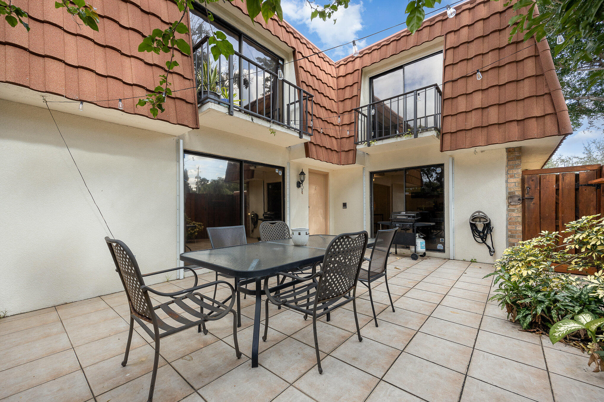 3305 Spanish Wells Drive 41-B