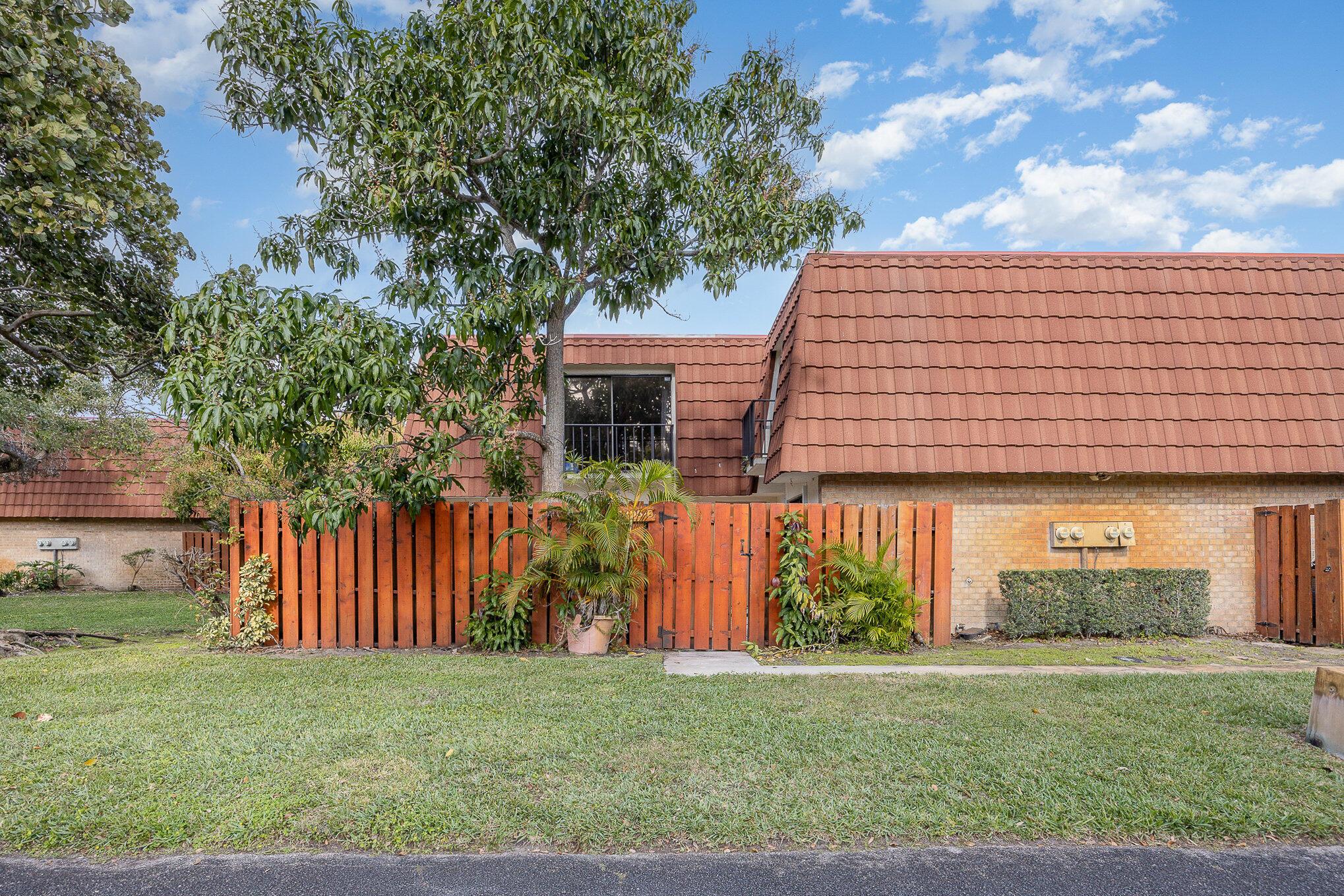 3305 Spanish Wells Drive 41-B