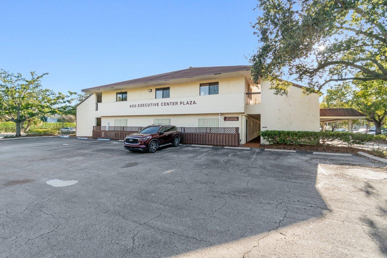 400 Executive Center Drive 209