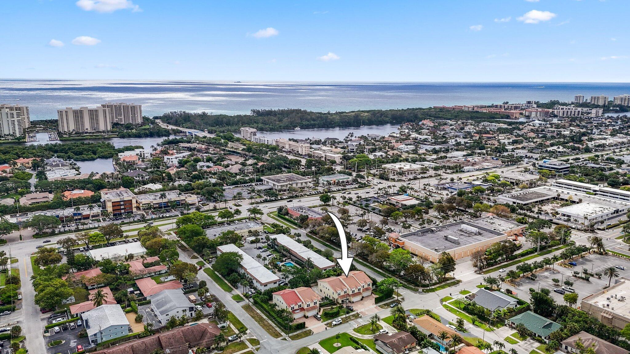 4220 NE 5th Avenue 4220