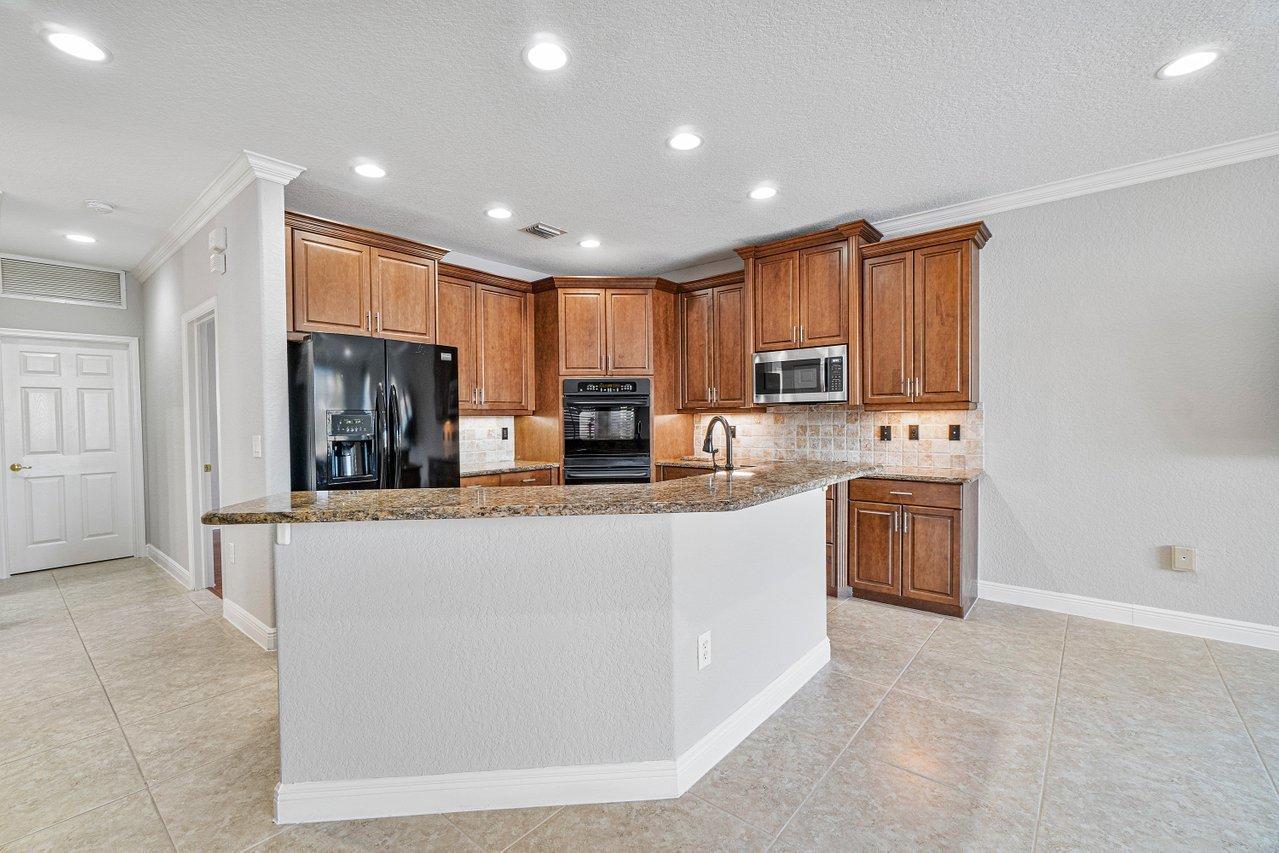 15841 Corintha Terrace