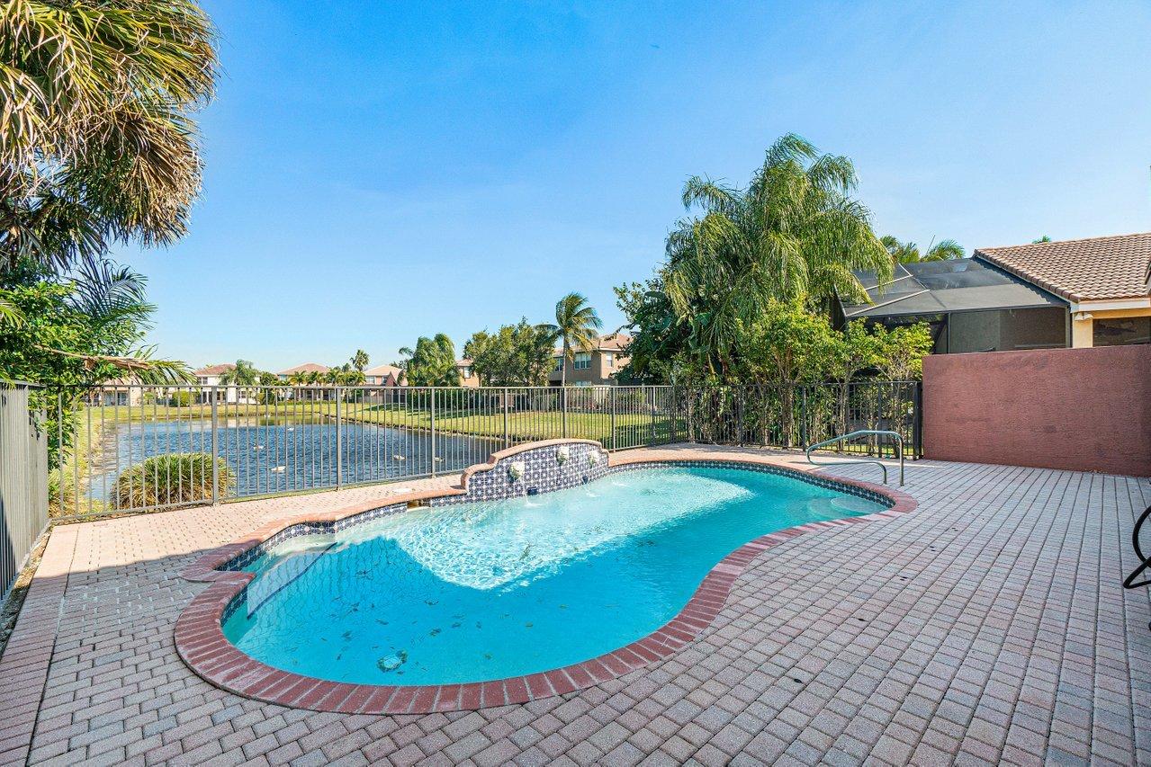 15841 Corintha Terrace