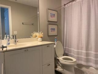 225 NE 1st Street 211