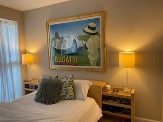 225 NE 1st Street 211