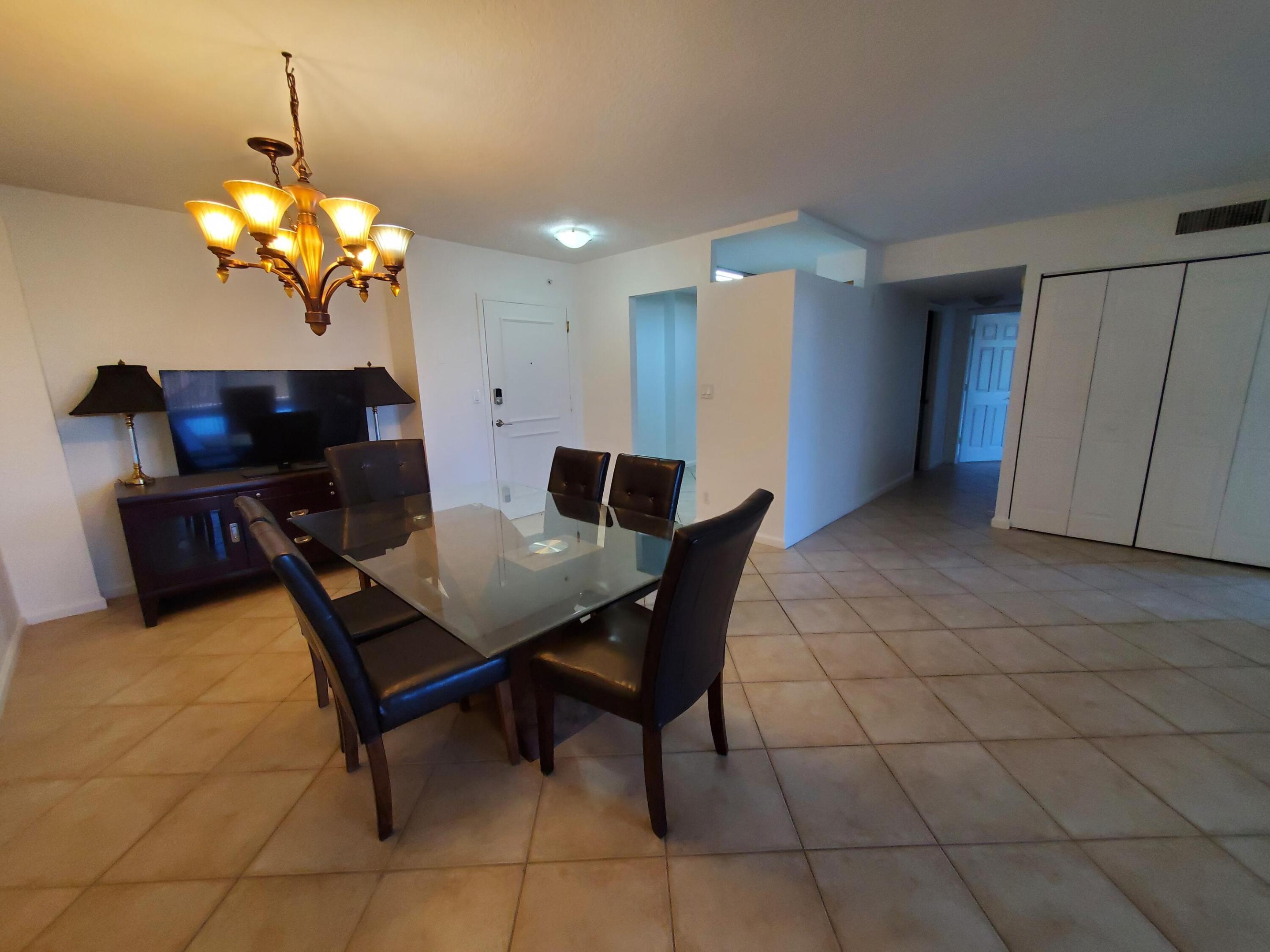 1000 Spanish River Road 4k, Boca Raton Unit: 4k