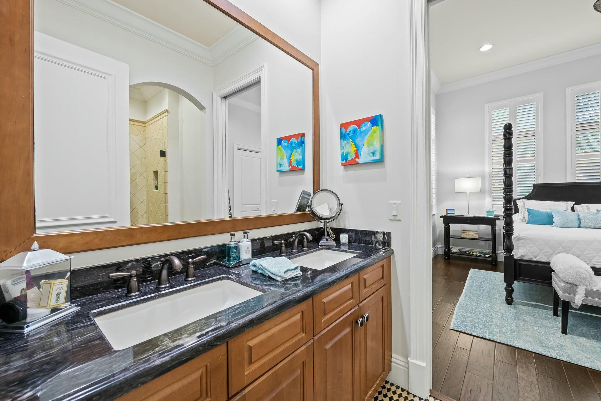 7380 Wisteria Av Avenue