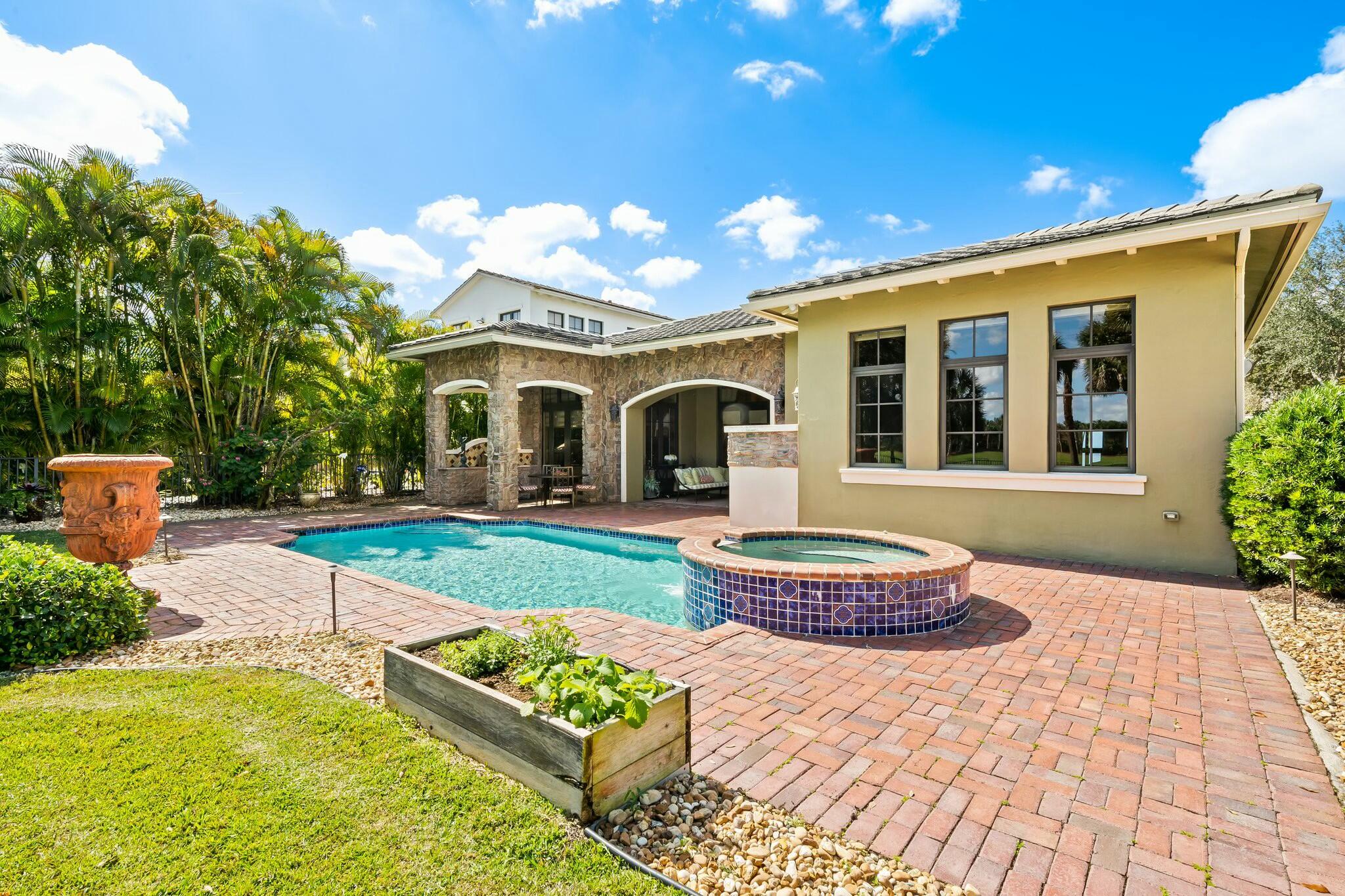 7380 Wisteria Av Avenue