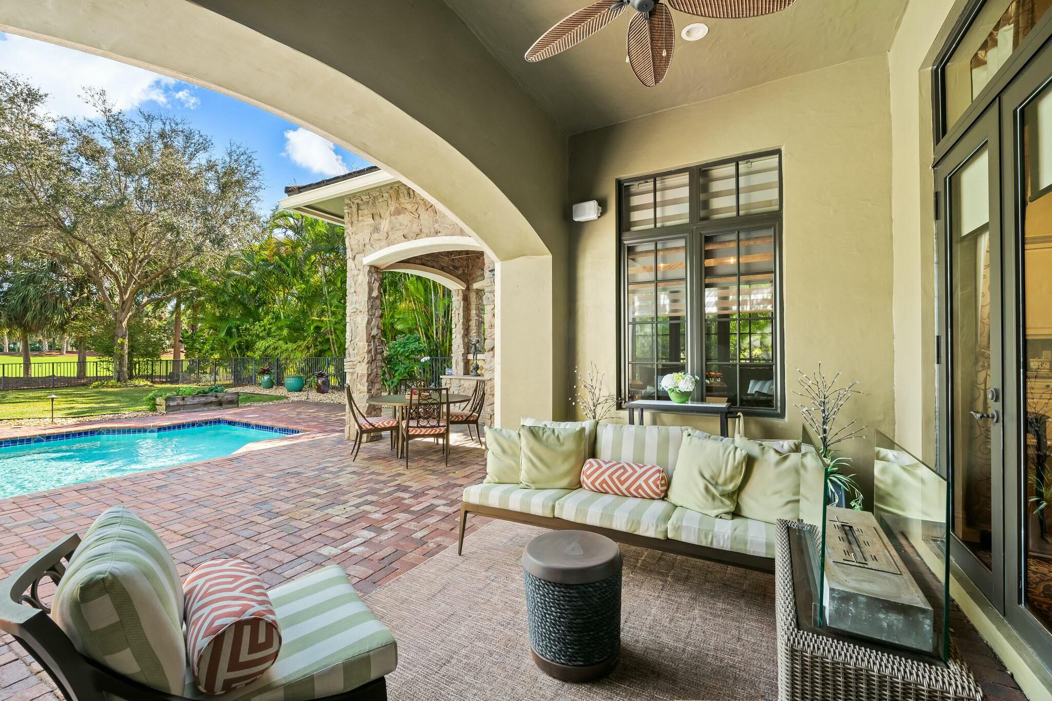 7380 Wisteria Av Avenue