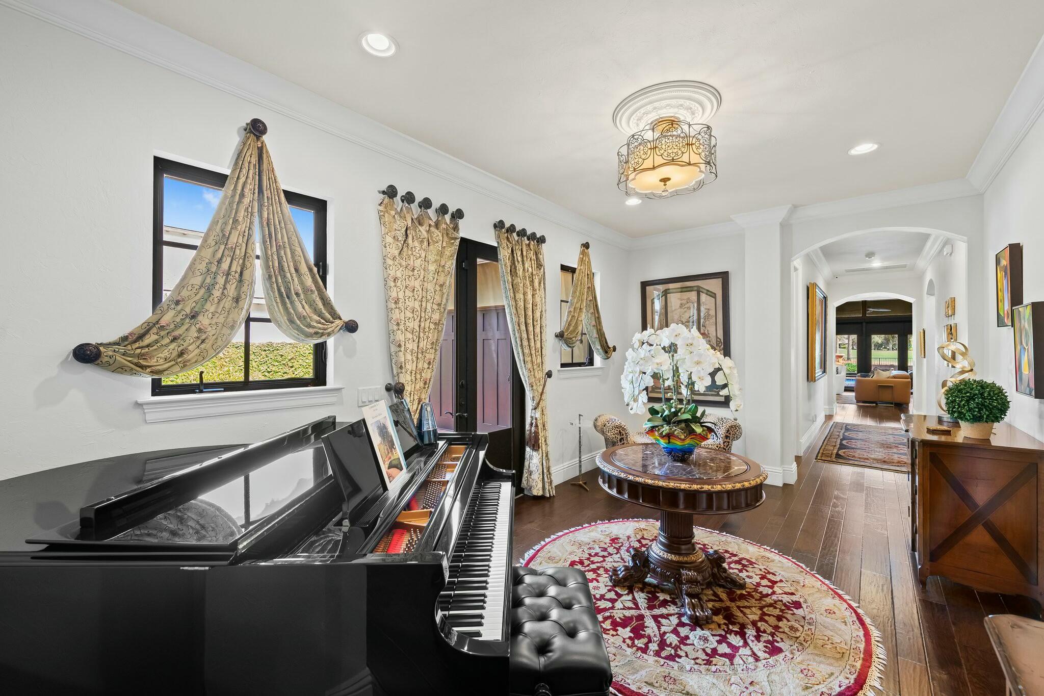 7380 Wisteria Av Avenue