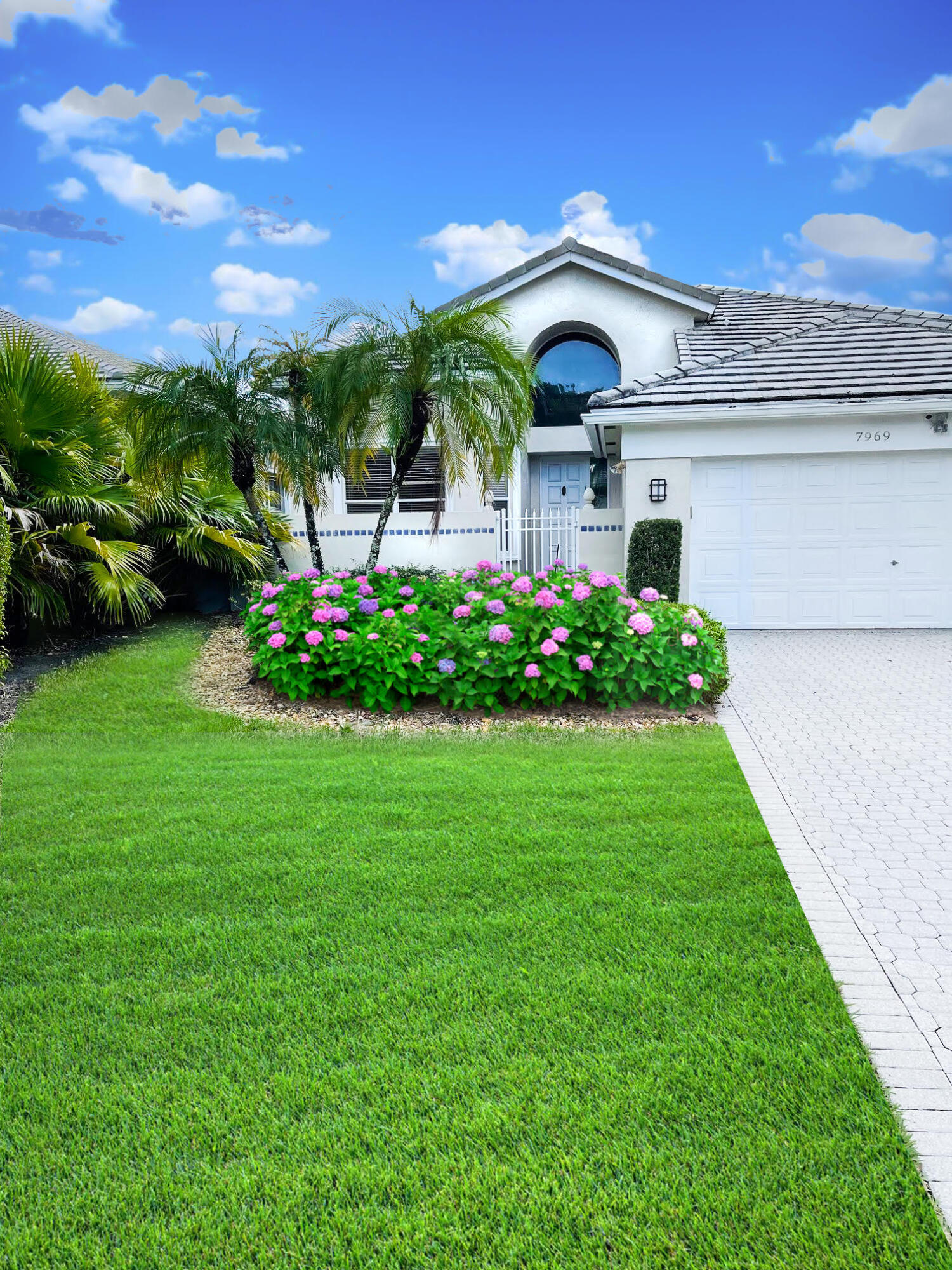 7969 Travlers Tree Drive