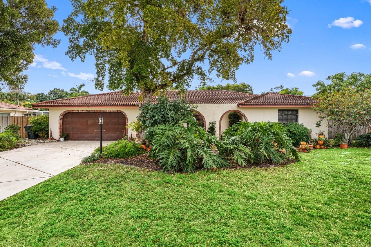 1120 SW 16th Street