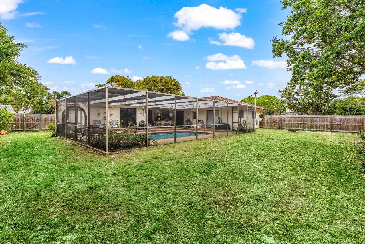 1120 SW 16th Street