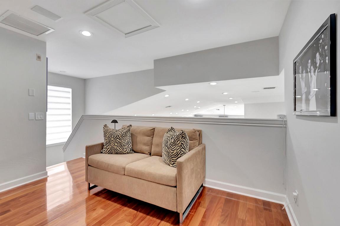 4085 Avalon Pointe Drive, Boca Raton