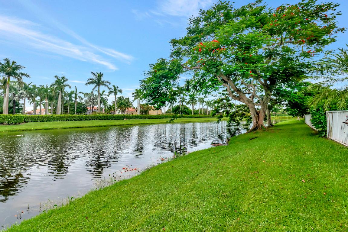 4085 Avalon Pointe Drive, Boca Raton